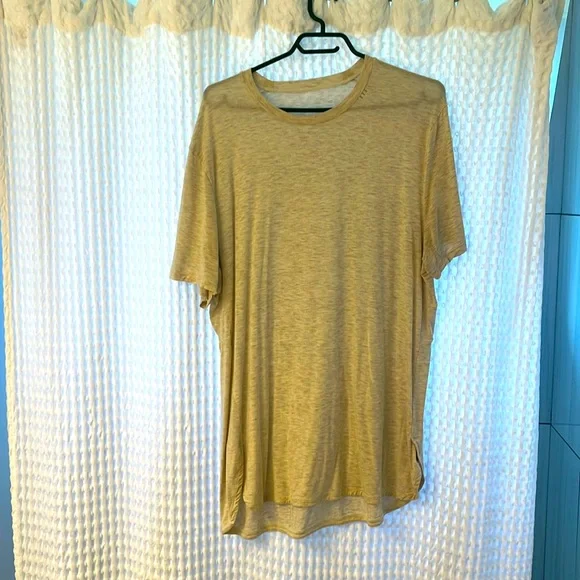 Lululemon Balancer Tee - Picture 1 of 3